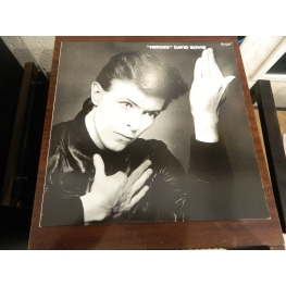 David Bowie – Heroes